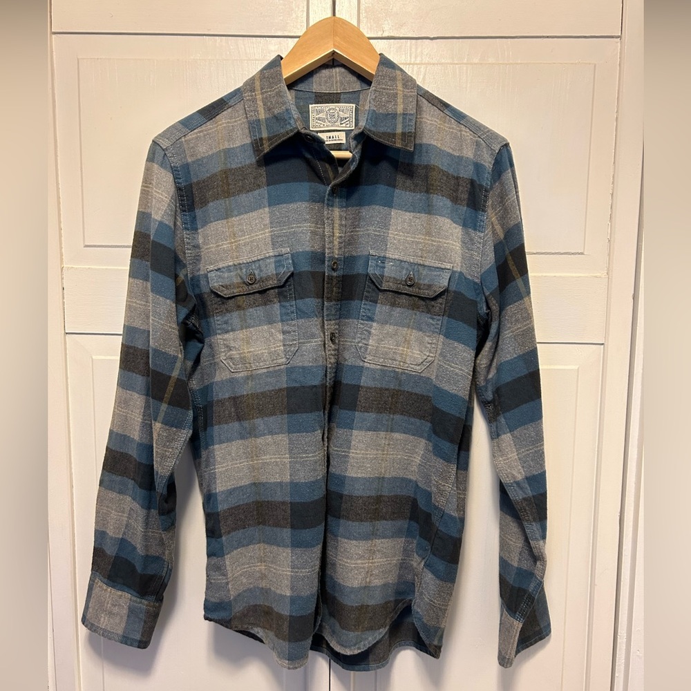 Lucky Brand Men’s Small Size Long Sleeve Button Down Flannel Plaid Shirt